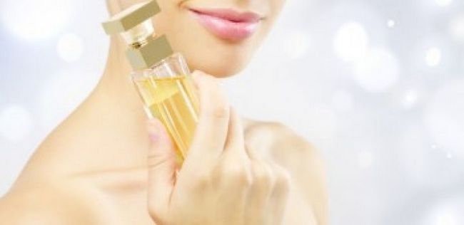 8 conseils sur la façon de rendre votre odeur de parfum dure plus longtemps