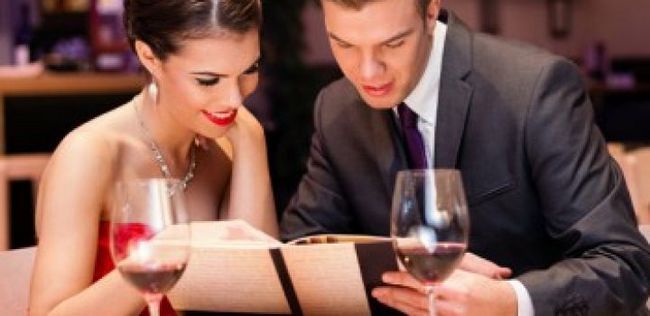 8 conseils sur quoi porter sur une première date