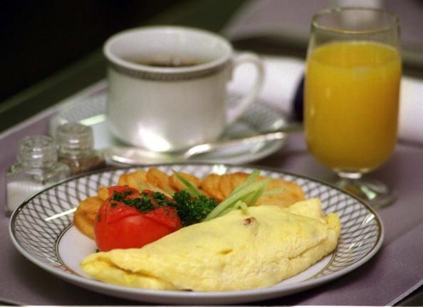 Un petit-déjeuner riche en protéines aide à diminuer hormones de la faim induisant