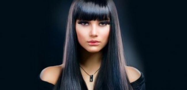 Comment obtenir des cheveux brillants? 11 étonnantes conseils des cheveux sains