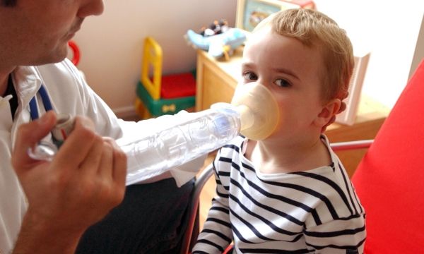 L'exposition au BPA prénatal peut conduire à l'apparition de problèmes respiratoires plus tard dans un enfant's life.