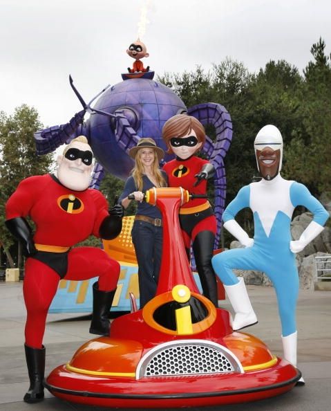 Mascottes des Indestructibles à Disneyland.
