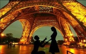 proposition-sous-Tour-Eiffel-at-night-31_large