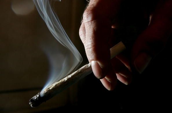 Le nombre d'adultes aux États-Unis qui disent-ils utiliser la marijuana a le double dans les 10 dernières années.
