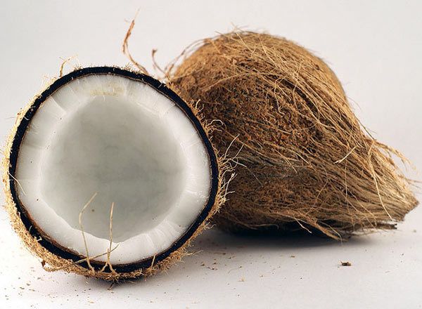 Noix de coco pour anti-vieillissement