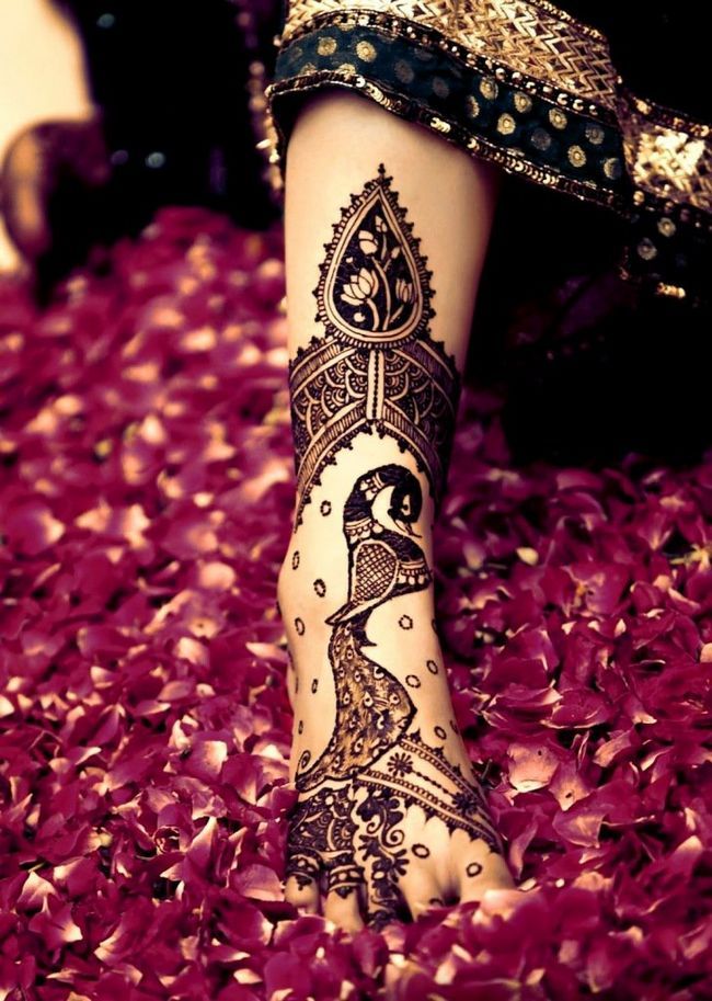 15 meilleurs dessins mehndi / henné pour les jambes