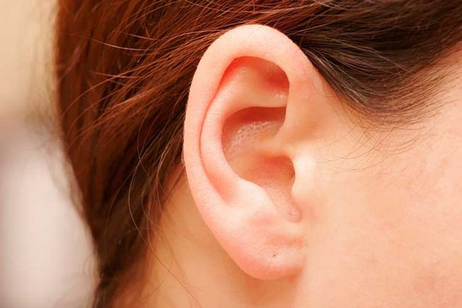 16 remèdes maison de bricolage pour les oreilles bouchées