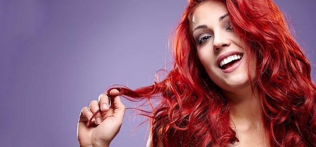 5 conseils simples pour garder votre couleur de cheveux lumineux!