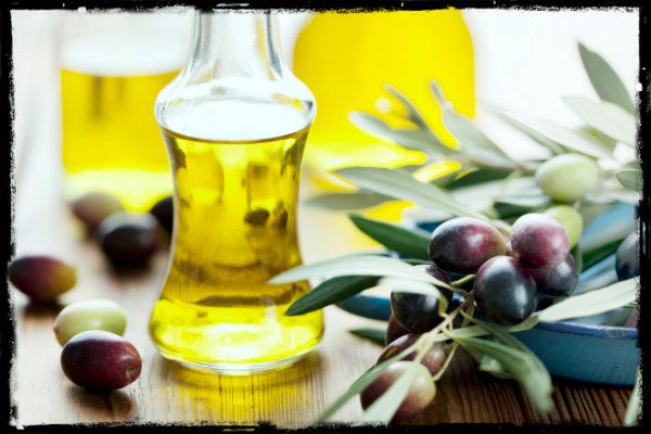 Avantages de l'huile d'olive pour les soins de la peau, soins capillaires, soins de beauté