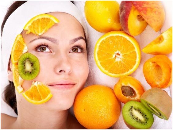 Meilleures masques pour le visage aux fruits maison pour votre peau saine
