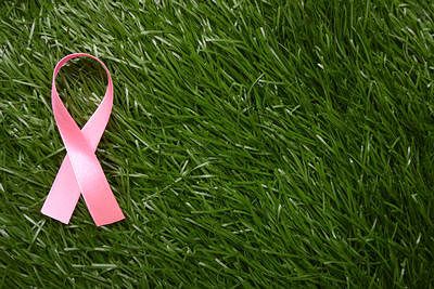 Savez-vous les signes annonciateurs d'un cancer du sein?