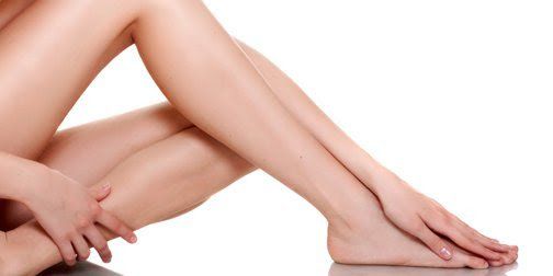 Comment se débarrasser des poils sur les jambes de façon permanente
