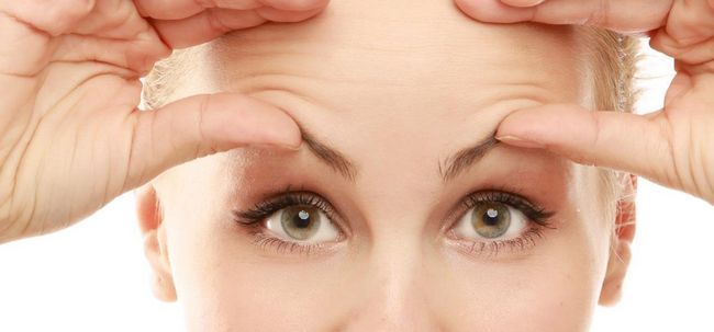 Comment identifier et prévenir la perte de cheveux sur les sourcils?