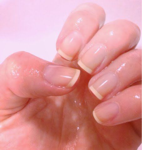 Comment enlever les taches de vos ongles et la peau autour sans l'aide de peroxyde