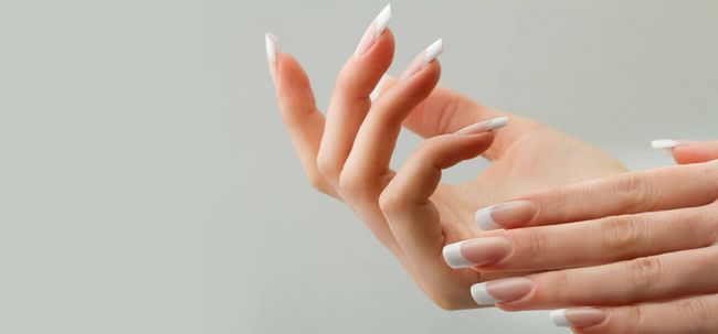 Comment blanchir les ongles?