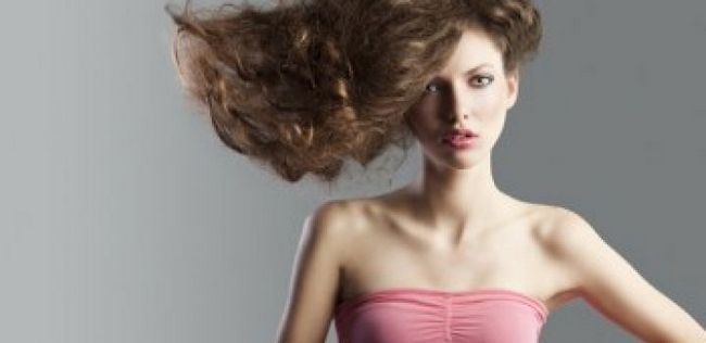 10 conseils pour les cheveux et les mauvaises corrections de jour de cheveux
