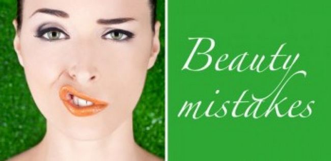 10 Maquillage et beauté erreurs qui transforment les gars off