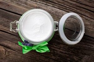 10 façons de remplacer vos produits de soins personnels Avec l'huile de coco