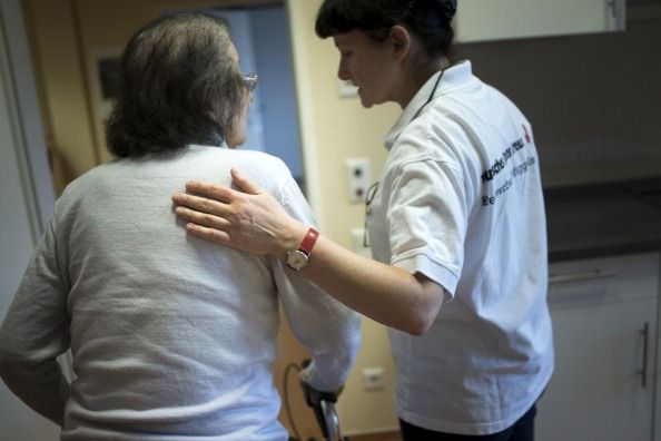 150 ans Croix-Rouge allemande: Senior Citizens soins