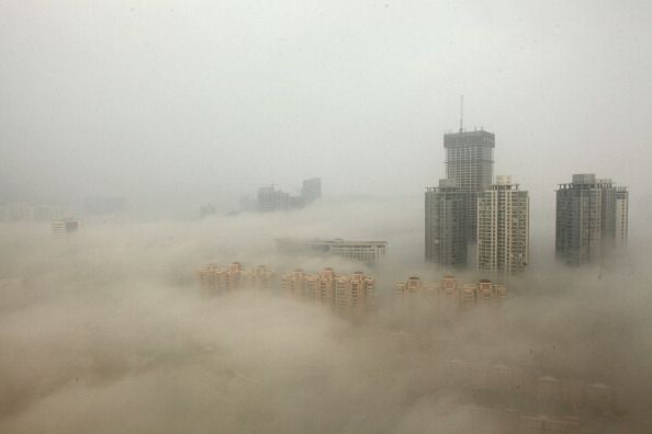 Lourd smog Coups Est de la Chine
