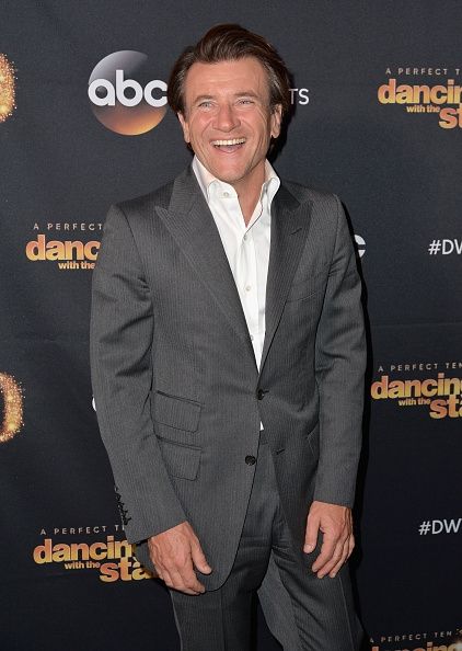 Robert Herjavec à la première de'Dancing with the Stars' Season 20.