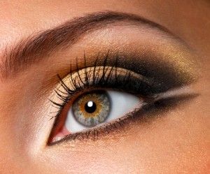 or-eye-maquillage-pour-noisette-yeux-300x249
