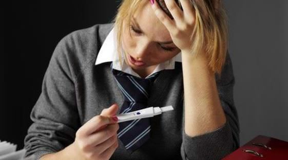 Comment éviter une grossesse chez les adolescentes naturellement ou pilules