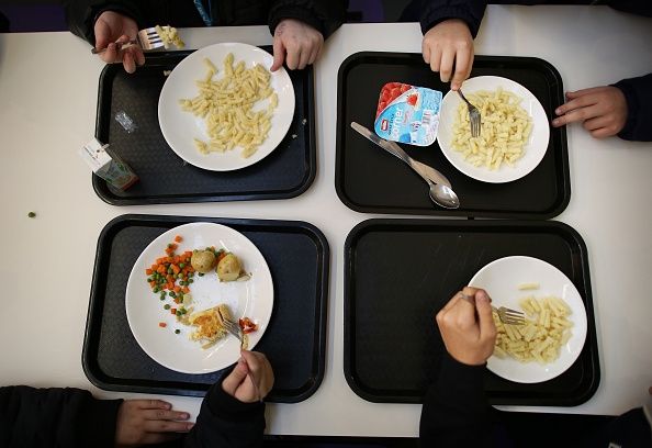 Comment amener les enfants à manger un déjeuner sain: leur donner plus de temps de déjeuner?