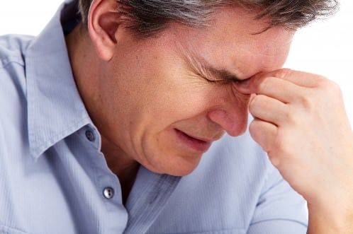 Comment se débarrasser des maux de tête avec Sinus remèdes maison