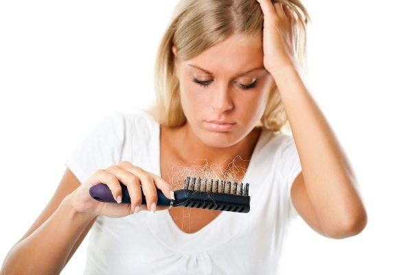 Comment prévenir la perte de cheveux Chute de cheveux