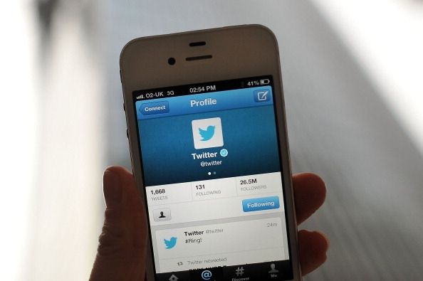 Est twitter prend les devants contre les abus en ligne avec la politique mise à jour?