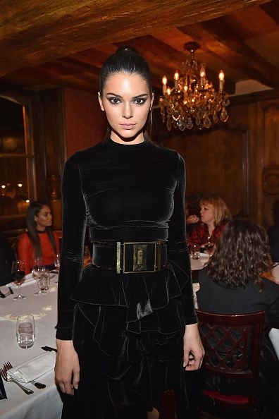 Kendall Jenner à la Balmain Aftershow dîner pendant la Fashion Week parisienne Womenswear automne / hiver 2015/2016.
