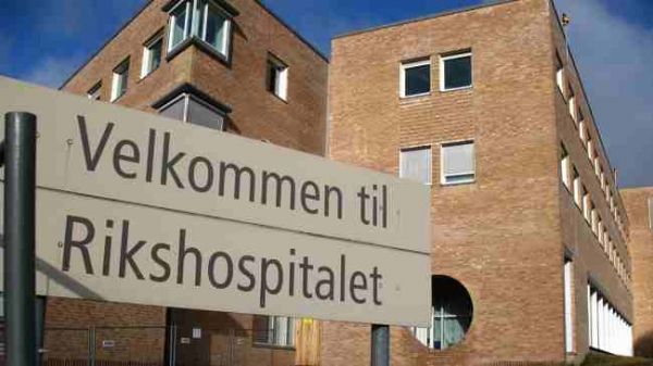 L'hôpital universitaire d'Oslo avait la dernière dose de zmapp expédiés à partir du Canada de traiter une femme norvégienne infectés par le virus Ebola.