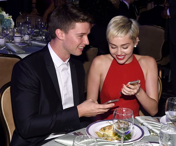 Patrick Schwarzenegger et Miley Cyrus Patrick Schwarzenegger et Miley Cyrus