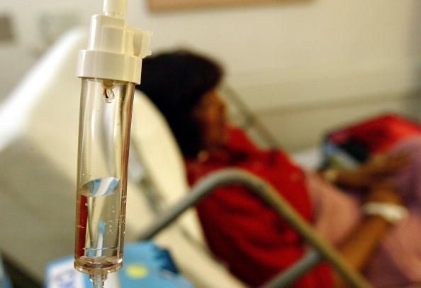 Un oncologue leader critiqué le coût élevé des médicaments de chimiothérapie. Un oncologue leader critiqué le coût élevé des médicaments de chimiothérapie.