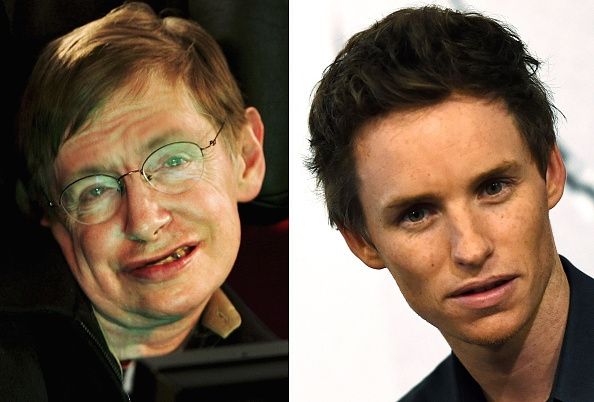 Dans cette image composite une comparaison a été faite entre Stephen Hawking (L) et l'acteur Eddie Redmayne. Dans cette image composite une comparaison a été faite entre Stephen Hawking (L) et l'acteur Eddie Redmayne.