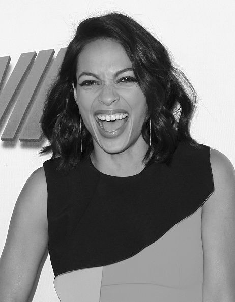 Rosario Dawson revient à & # 034-Daredevil & # 034- saison 2 Rosario Dawson revient à & # 034-Daredevil & # 034- saison 2