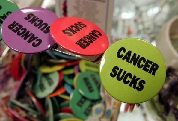 Un traitement pour le cancer de l'ovaire qui pourrait prolonger la vie de plus d'un an est pas utilisé assez souvent.