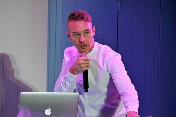 Diplo au ETAM Défilé de mode pendant la Fashion Week parisienne Womenswear automne / hiver 2015/2016. Diplo au ETAM Défilé de mode pendant la Fashion Week parisienne Womenswear automne / hiver 2015/2016.