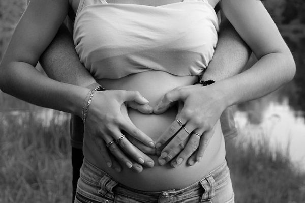 Les cinq composantes de la prévention de la grossesse chez les adolescentes 2010-2015