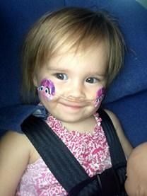Vieille de 2 ans Isabel Haifley meurt en attendant une greffe du poumon après avoir été atteint de maladies respiratoires et inconnu.