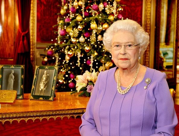 La reine Elizabeth II livre ses 2,014 télévision de Noël