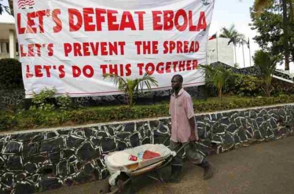 Sensibilisation accrue du public faisait partie du Gouvernement sénégalais's strategy to keep the Ebola virus under control. Sensibilisation accrue du public faisait partie du Gouvernement sénégalais's strategy to keep the Ebola virus under control.