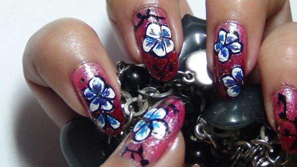 main nail art peinte six