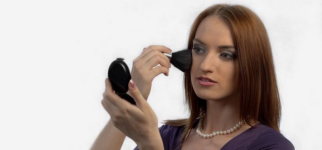 10 simples Self Help Maquillage Conseils pour A Perfect Makeover