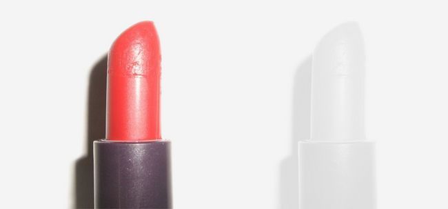 12 Avon Nuancier suffit Jolie Lipstick