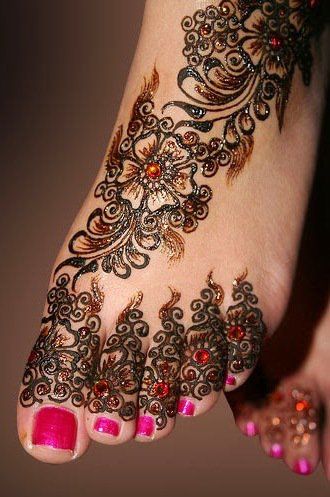 Nouveaux-pakistanaises-arabes-mariée-Mehndi-Designs-2013-for-Brides-6