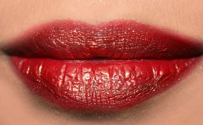 4 étapes faciles pour obtenir des lèvres pailleté tutoriel (4)