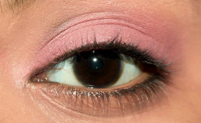 5 façons dont vous pouvez appliquer blush pour votre maquillage