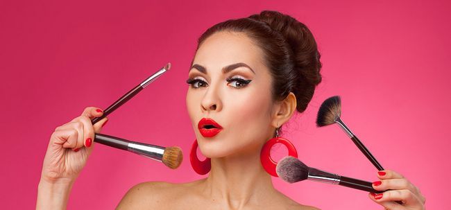 5 étapes tutoriel pour Glowing Skin Makeup
